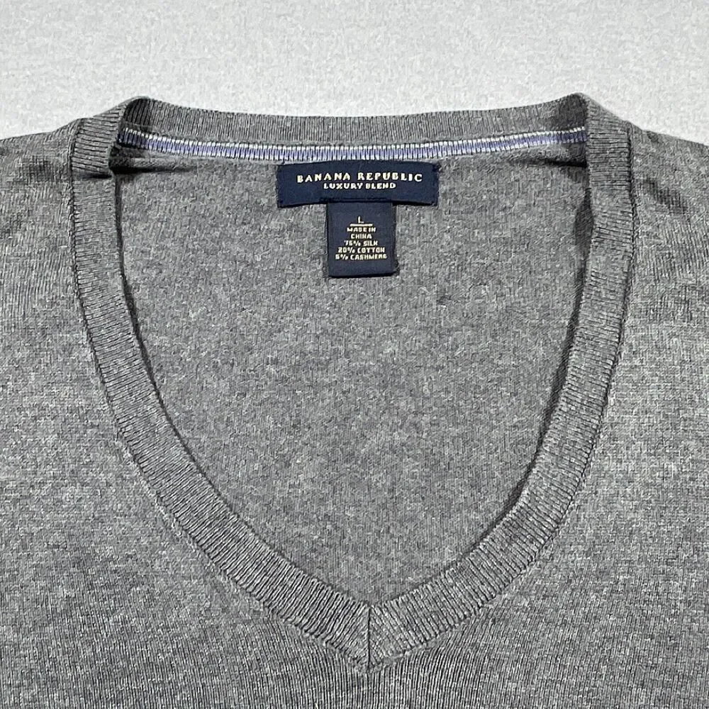 Banana Republic‎ Sweater Men's L Luxury Blend Cashmere Silk Long Sleeve V Neck